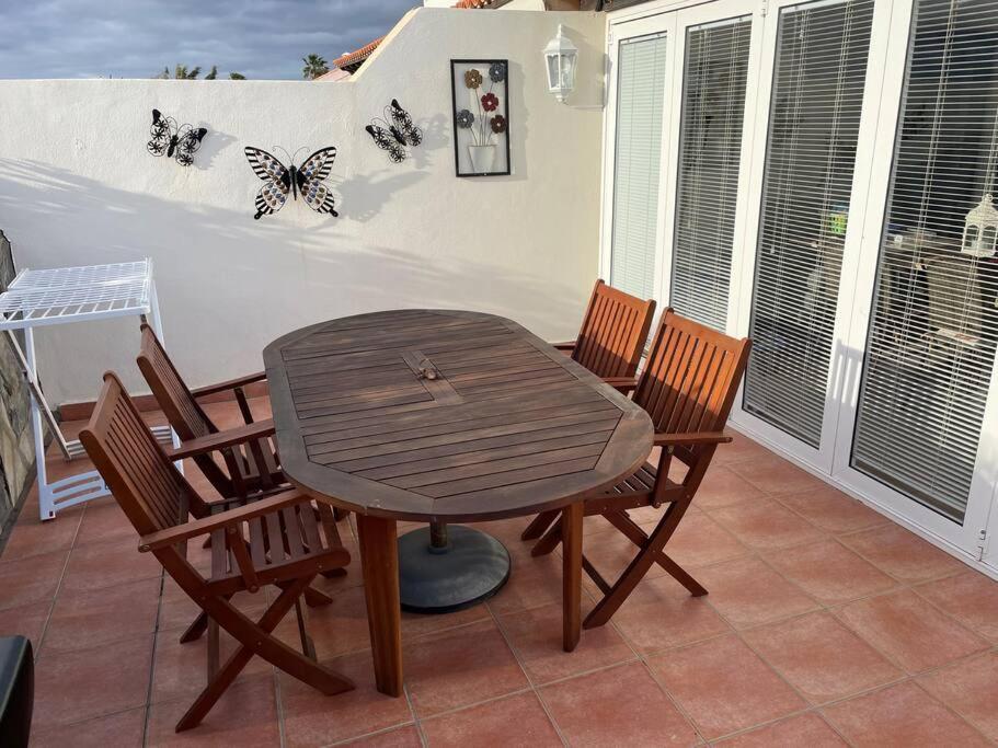 Palm Villa 1 Bed Apartment Overlooking Golf Course 圣米格尔德阿沃纳 外观 照片